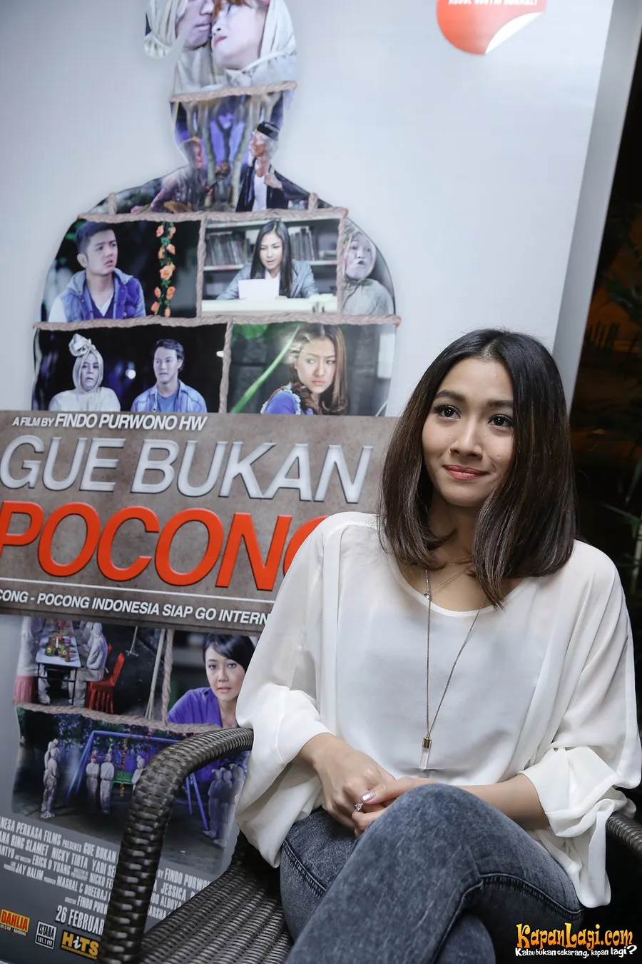 Ratna Kharisma Adara di Gala Premiere GUE BUKAN POCONG/©Kapanlagi.com®/Agus