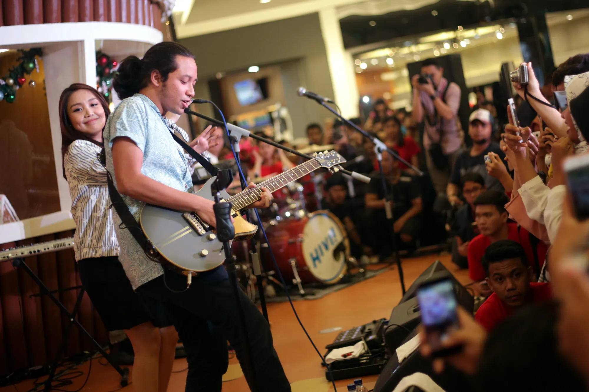 Konser HiVi di AEON MALL BSD CITY / Credit: Dokumentasi Pribadi