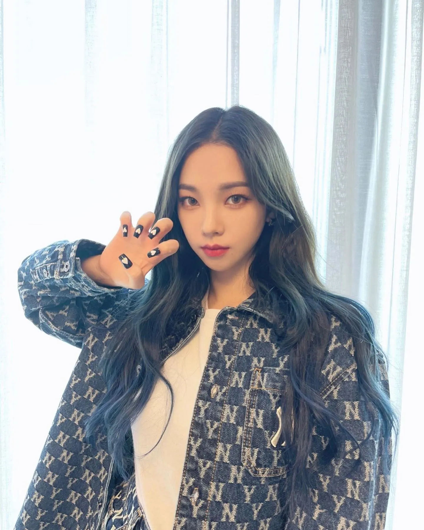 credit: instagram.com/aespa_official