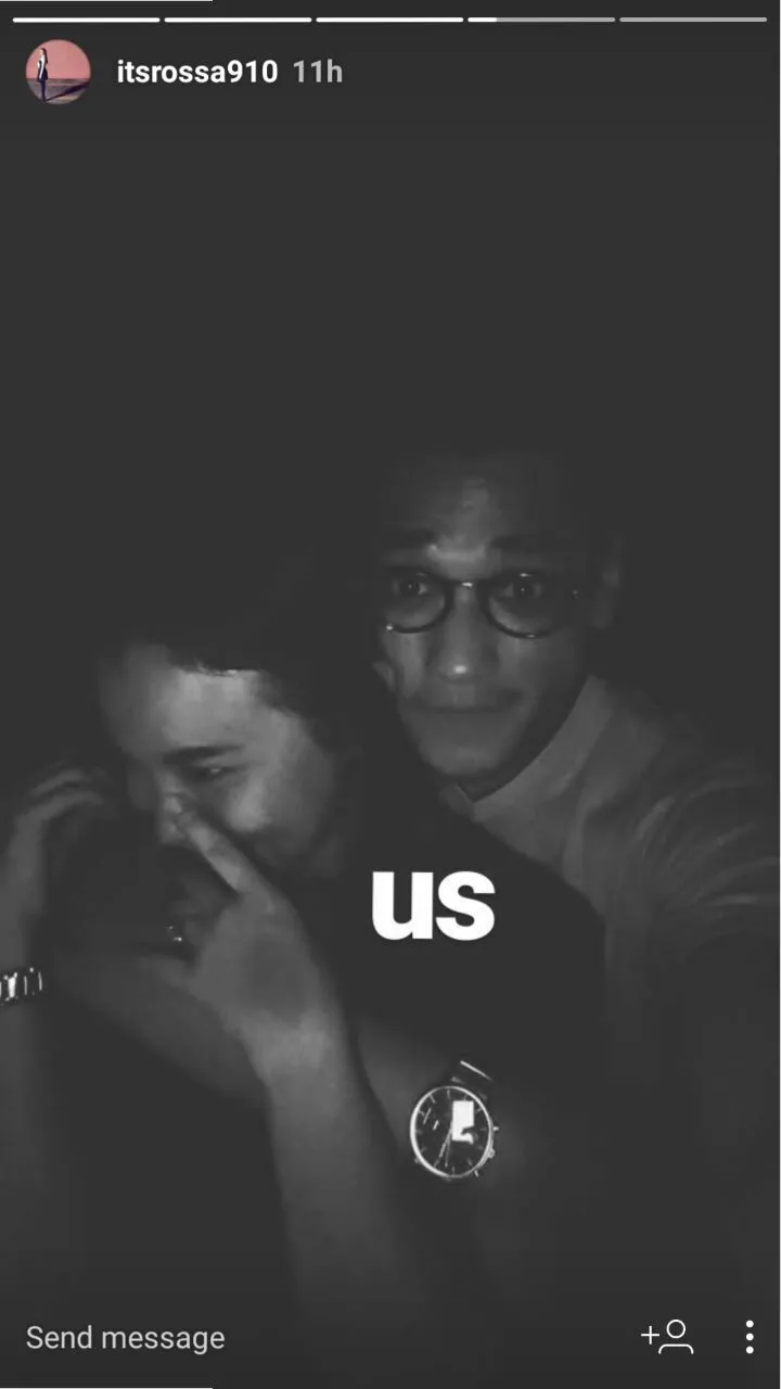 Afgan tampak memeluk Rossa dari belakang. ©Instagram/itsrossa910