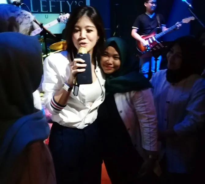 Acara kejutan untuk Agatha Suci tersebut berlangsung meriah. © KapanLagi.com/Sahal Fadli