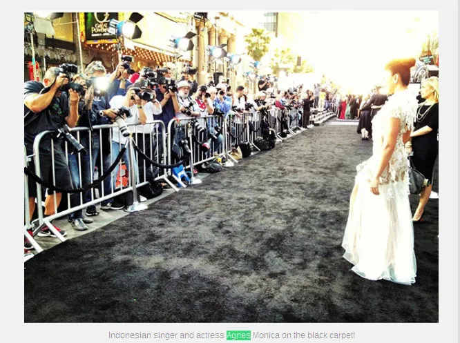 Foto Agnes masuk situs Tom Cruise.
