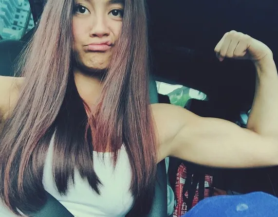 Agnez pamer otot kekarnya / © Agnez Mo Instagram