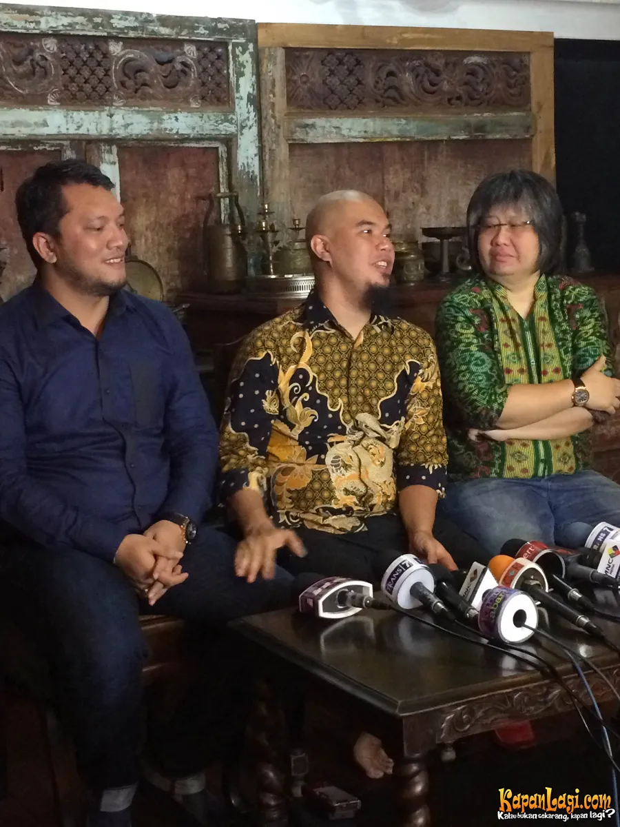 Dhani menggelar konferensi pers terkait perkembangan kasusnya. ©KapanLagi.com®/Mathias Purwanto