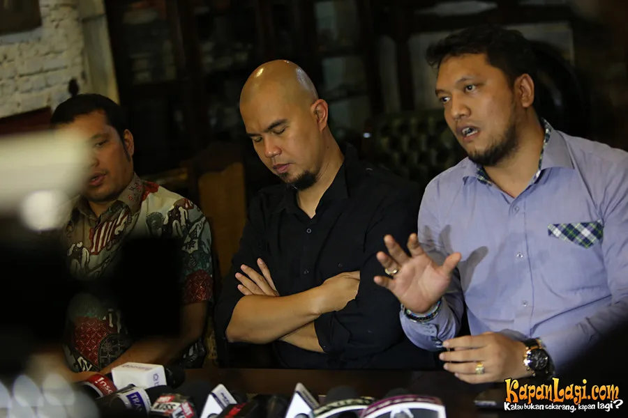 Pihak Ahmad Dhani bakal ajukan gugatan balik pada Farhat Abbas © KapanLagi.com®/Agus Apriyanto