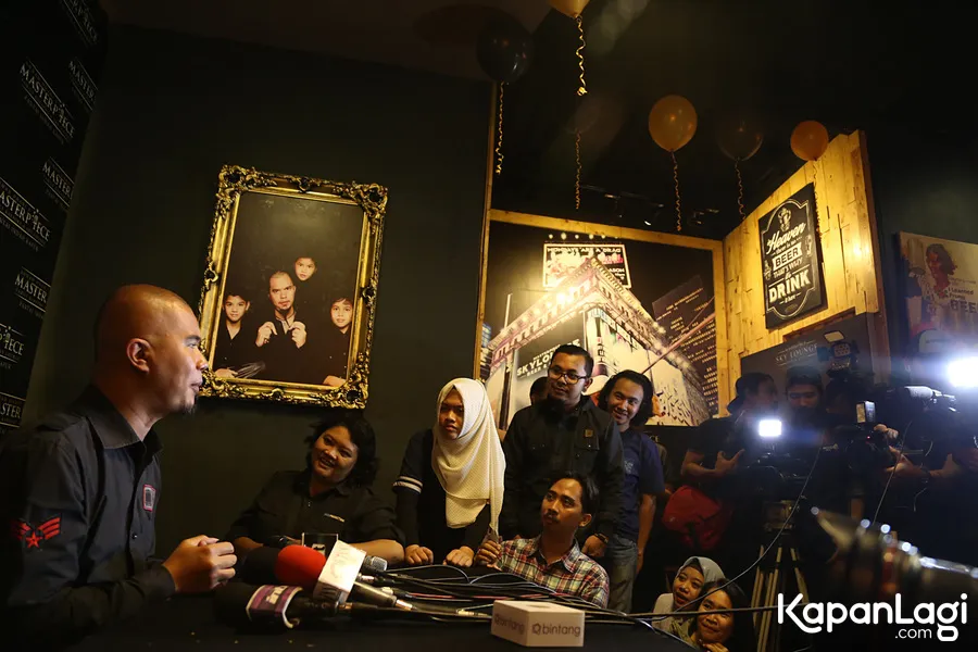 Ahmad Dhani sayangkan Nikita Mirzani tak jadi juri bersamanya @ KapanLagi.com/Agus Apriyanto