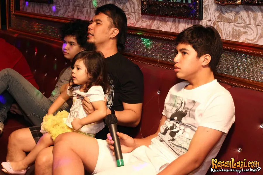 Dul, Ahmad Dhani, Safea dan El @Foto: Acat