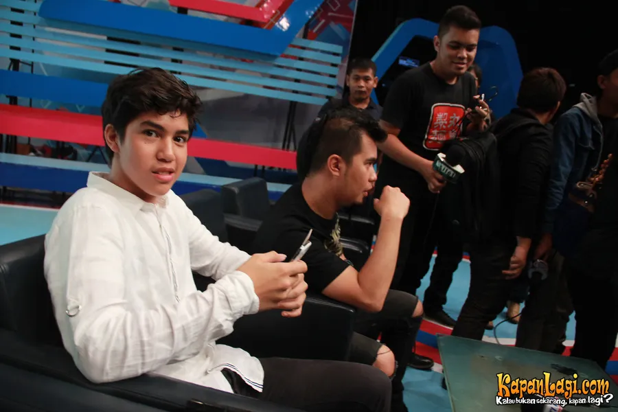 Ahmad Dhani dan El hadir di preskon sinetron Bintang di Langit dan Siti Bling Bling di RCTI ©KapanLagi.com/ Agus Apriyanto