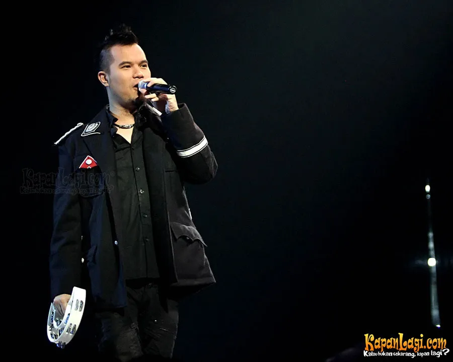 Ahmad Dhani merasa perayaan ulang tahunnya kali ini cukup murah.