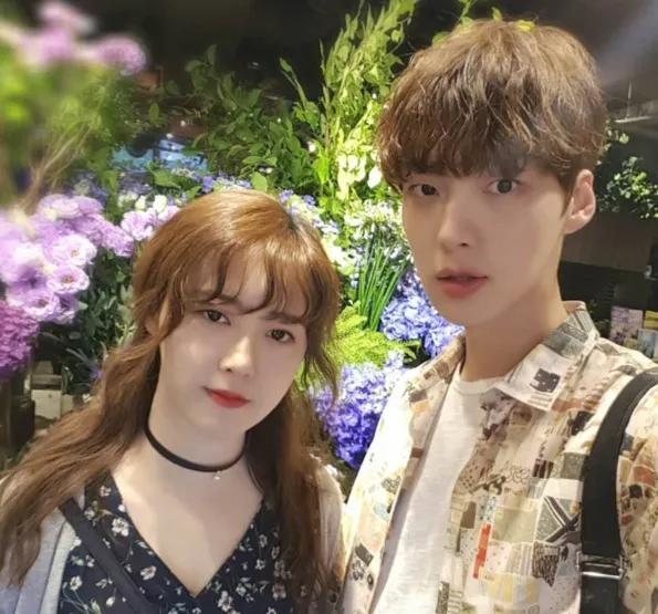 Pasagan ini belum berencana punya anak © Ahn Jae Hyun's IG