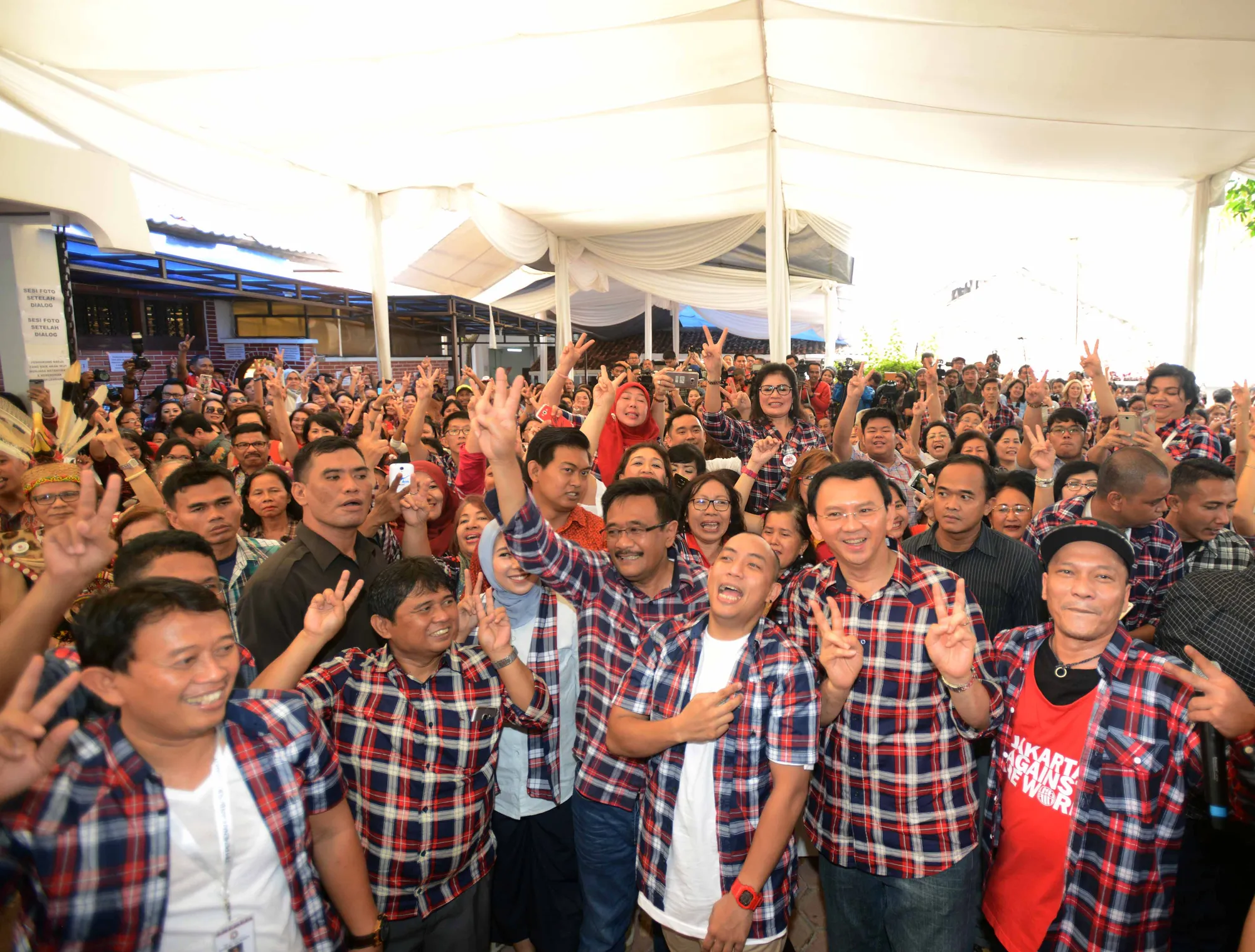 Ahok Bersama Para Musisi © Kapanlagi/Muhammad Akrom Sukarya