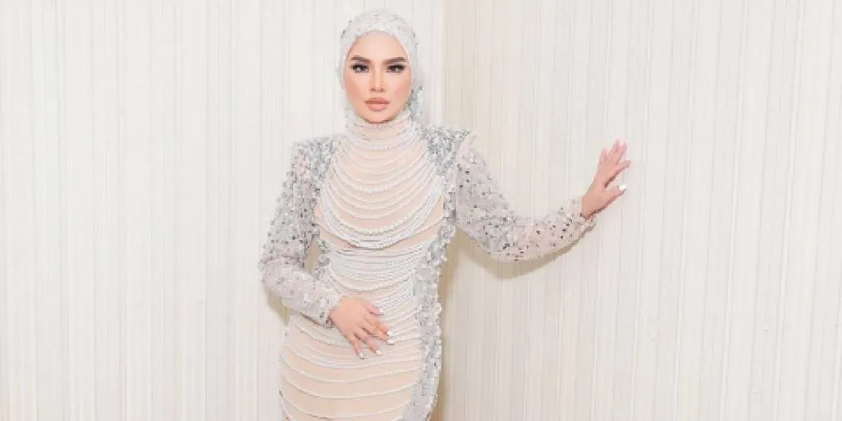 Aina Abdul - KASIH MERINTIH