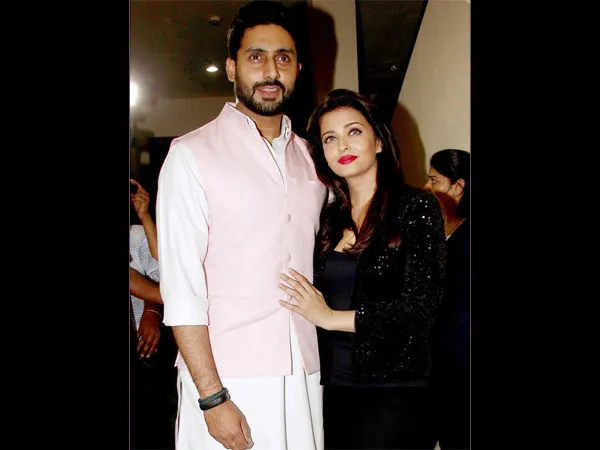 Aish dan Abhi tengah berada di London untuk merayakan Karva Chauth © Indianexpress.com