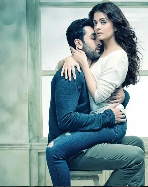 Pose Aishwarya dan Ranbir bikin panas dingin ©pinkvilla