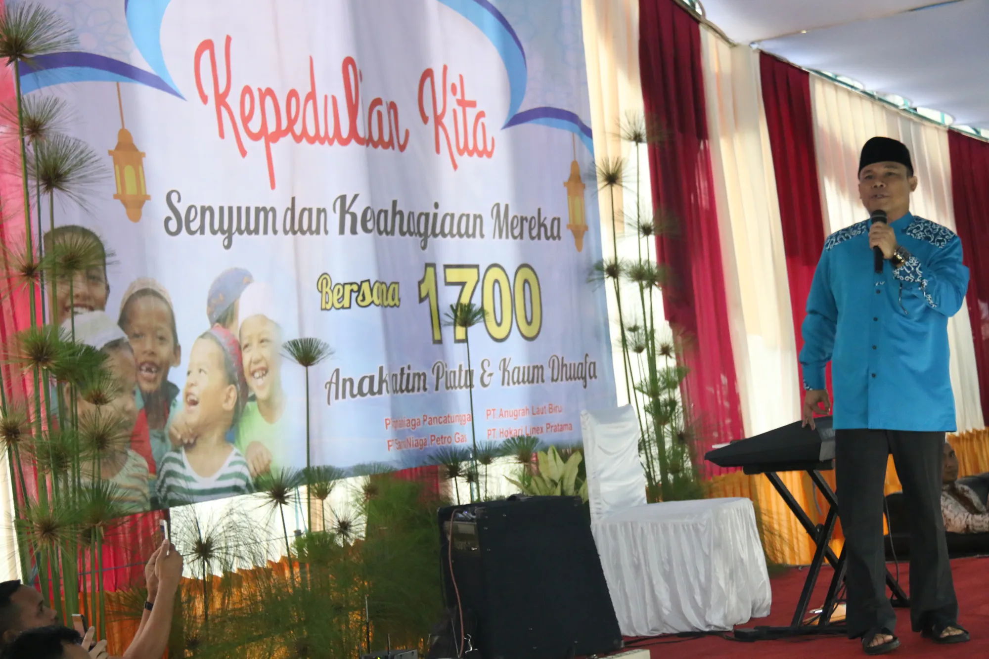Akri Patrio sibuk ber-tausiah di bulan Ramadan. © KapanLagi.com/Fikri Alfi Rosyadi