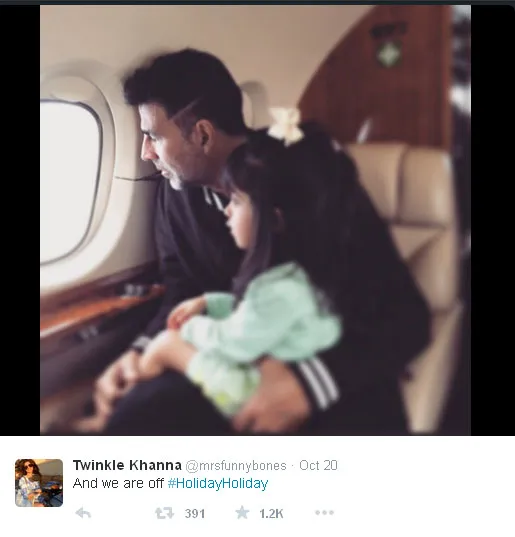 Akshay adalah sosok ayah yang mengemong putrinya dengan baik © Twitter.com/mrsfunnybones