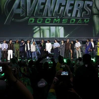 Aktor Terbaru 'AVENGERS: DOOMSDAY' Dikabarkan Sudah Jalani Adegan Bersama Doctor Doom