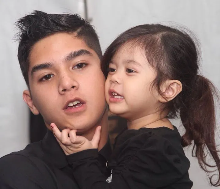 Al Ghazali bersama dengan Safeea. (Facebook Al Ghazali Kohler)