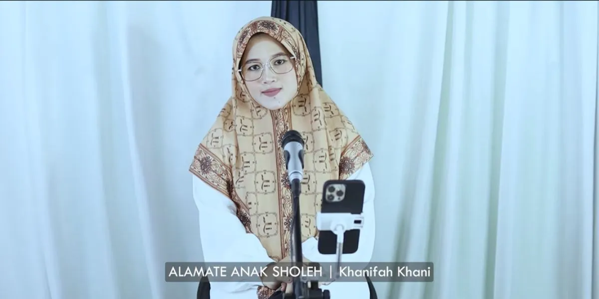 Khanifah Khani - Alamate Anak Sholeh