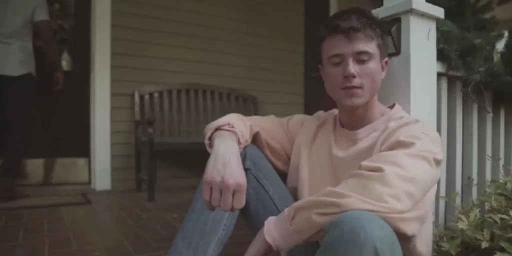 Alec Benjamin - I'm Not A Cynic dan Terjemahan