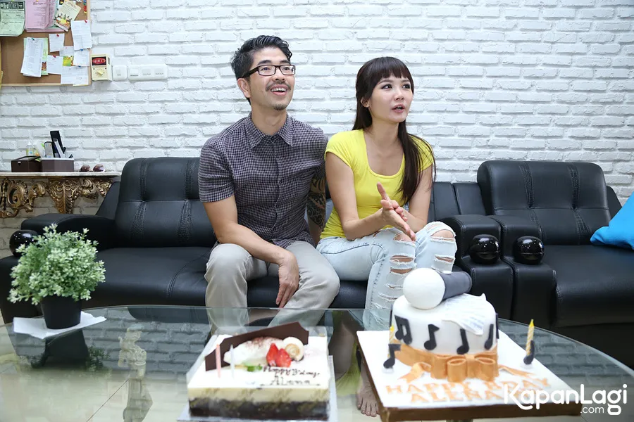 Alena Wu dapat kejutan manis dari sang suami di hari ulang tahunnya. ©KapanLagi.com/Agus Apriyanto
