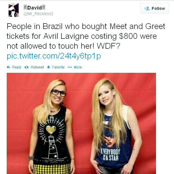 Avril Lavigne Pungut Biaya Mahal Untuk Jumpa Fans 