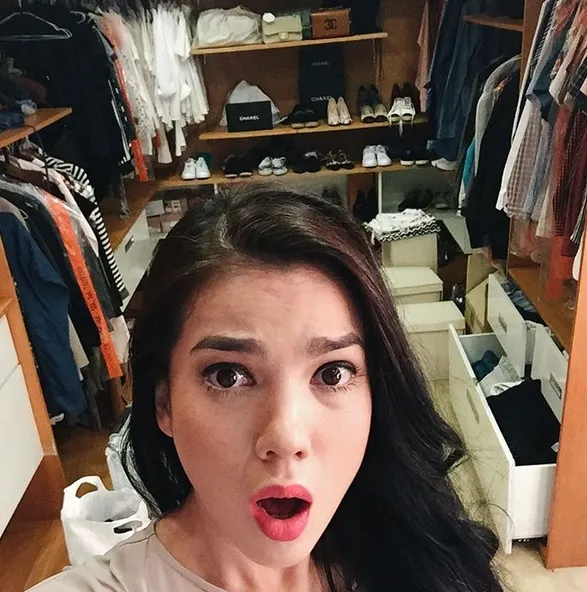 Walk in closet milik Alice, berantakan ©instagram/alicenorin