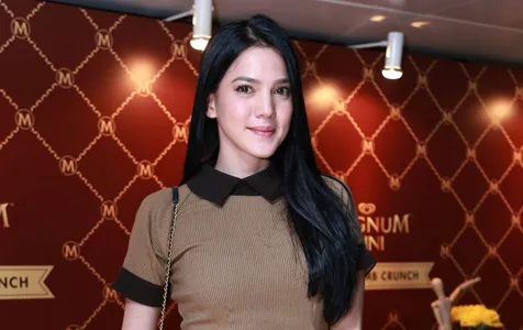 Alice Norin buka bisnis online shop © KapanLagi.com/Budy Santoso