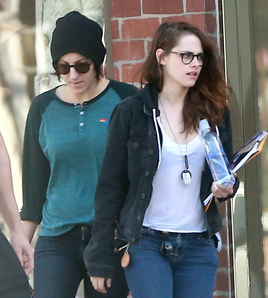 Kristen Stewart siap nikah dengan Alicia Cargile? @Dailymail.co.uk