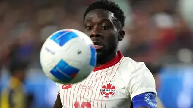 Pemain Timnas Kanada, Alphonso Davies. (AP/Thanassis Stavrakis)