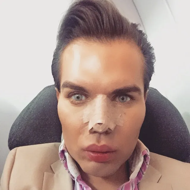 Rodrigo Alves, the next Human Ken Doll @ instagram.com/rodrigoalvesuk