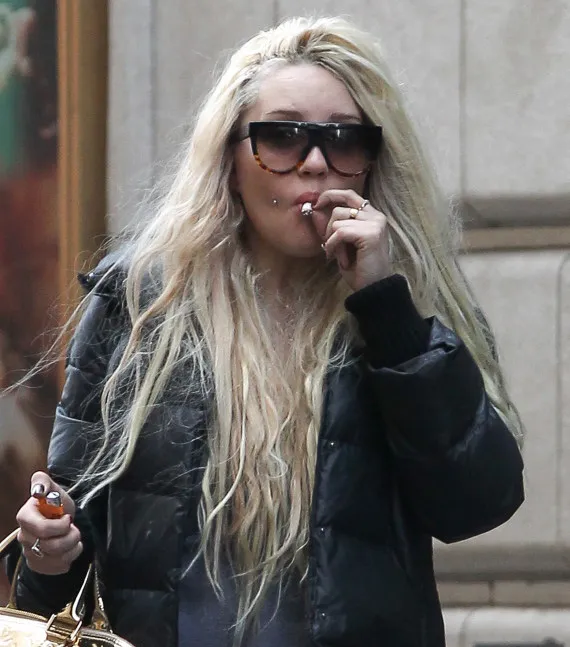 Amanda Bynes @ huffingtonpost.com 