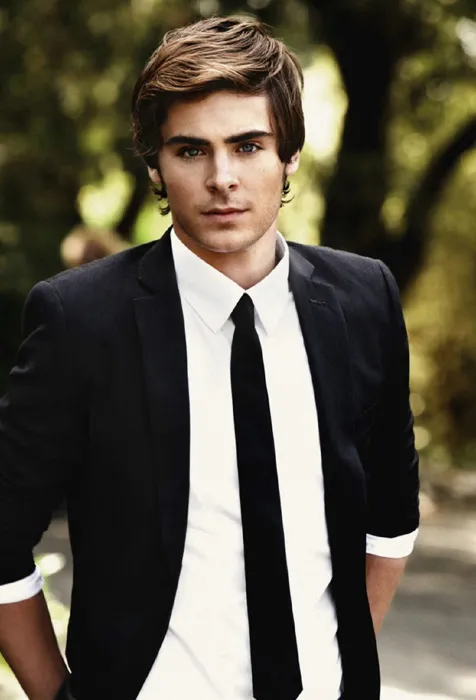 Zac Efron @ fanpop.com