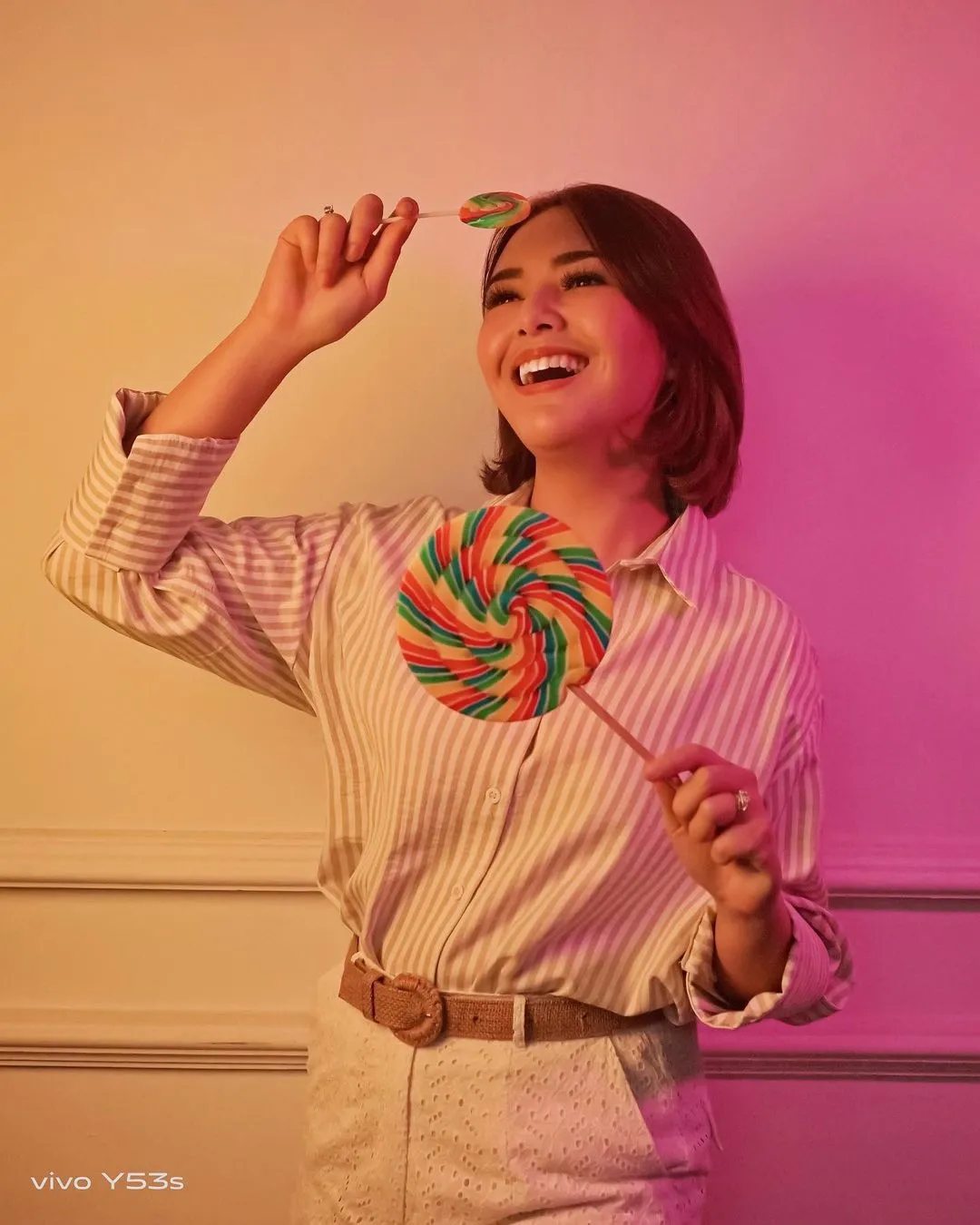 Amanda Manopo (credit: instagram.com/amandamanopo)