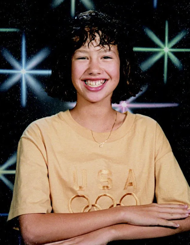 Inilah sosok Amber 20 tahun yang lalu © Gallery Books