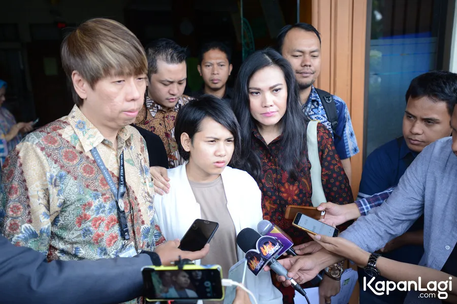Evelyn minta rekonvensi lebih dari Rp 135 juta © KapanLagi.com®/Bayu Herdianto