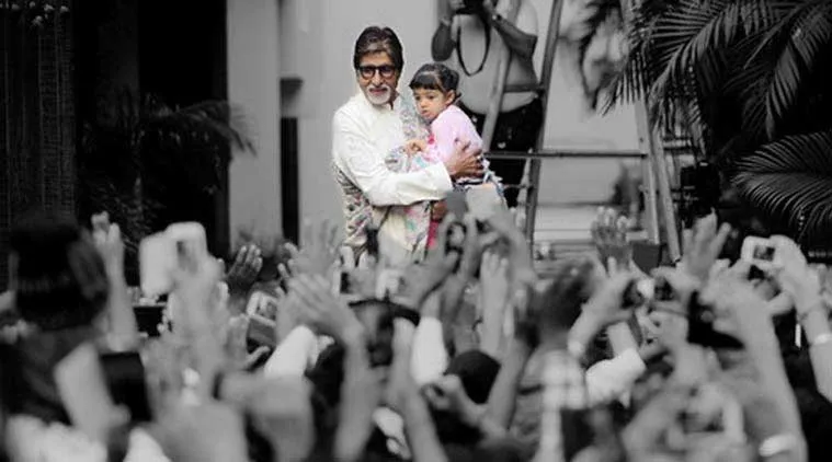 Aaradhya Bachchan suka sekali mendongengi kakeknya dengan cerita lucu yang ia karang sendiri @indianexpress.com