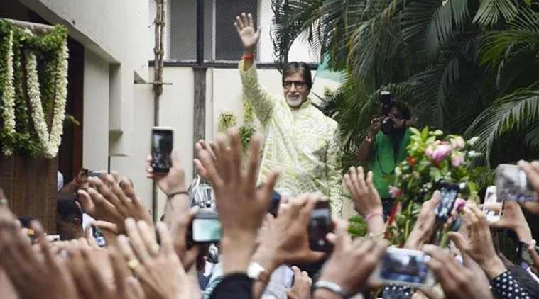Staf Amitabh Bachchan cuek dan tak beri tahu fans soal keberadaan aktor 'WAZIR' itu © Indianexpress.com