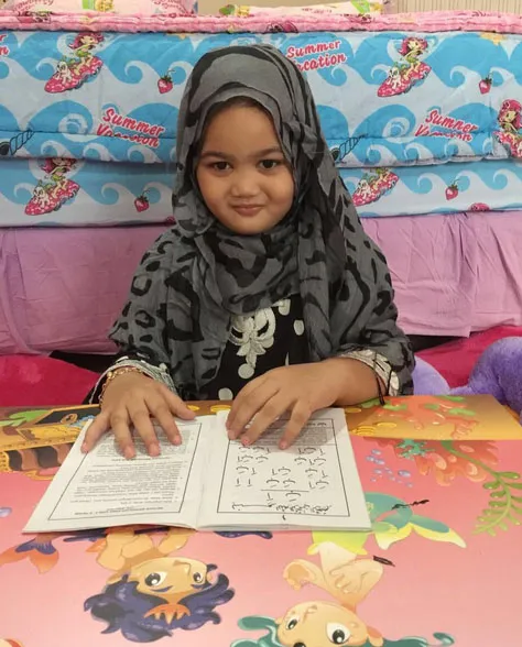 Amora mulai belajar mengaji © Instagram.com/krisdayantilemos