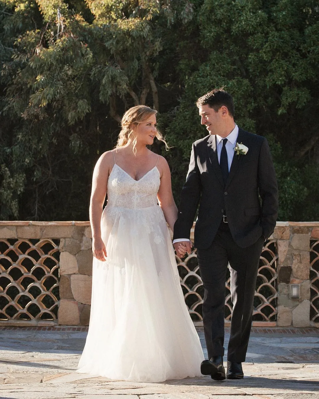 Selamat atas pernikahannya, Amy & Chris @ instagram.com/amyschumer