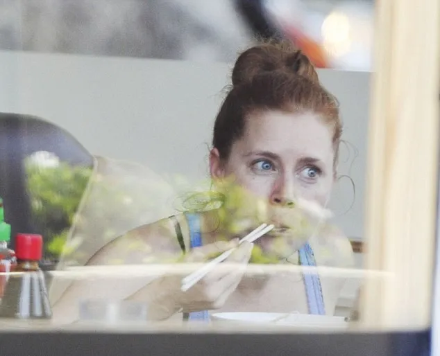 Amy Adams @ dailymail.co.uk