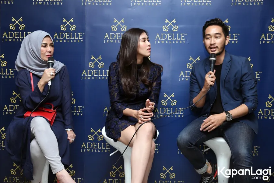Prosesi lamaran diwacanakan berkonsep garden party Š KapanLagi.com/Muhammad Akrom Sukarya