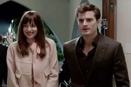 Adegan di FIFTY SHADES OF GREY © deadline.com