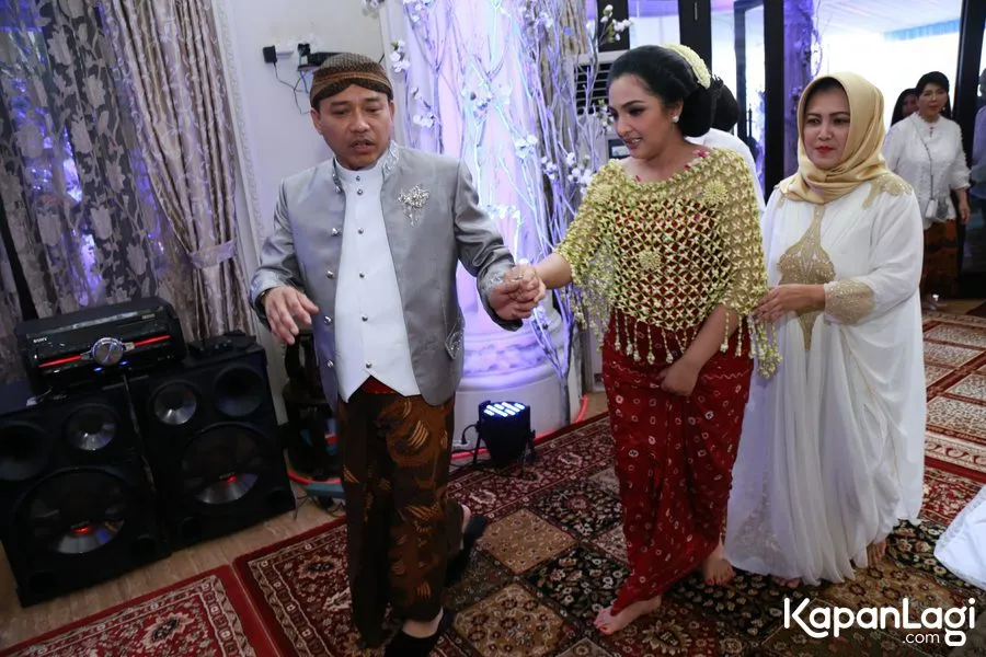 Kali ini kelahiran anak kedua Anang & Ashanty tak ada rencana untuk disiarkan live di TV. ©KapanLagi.com/Agus Apriyanto
