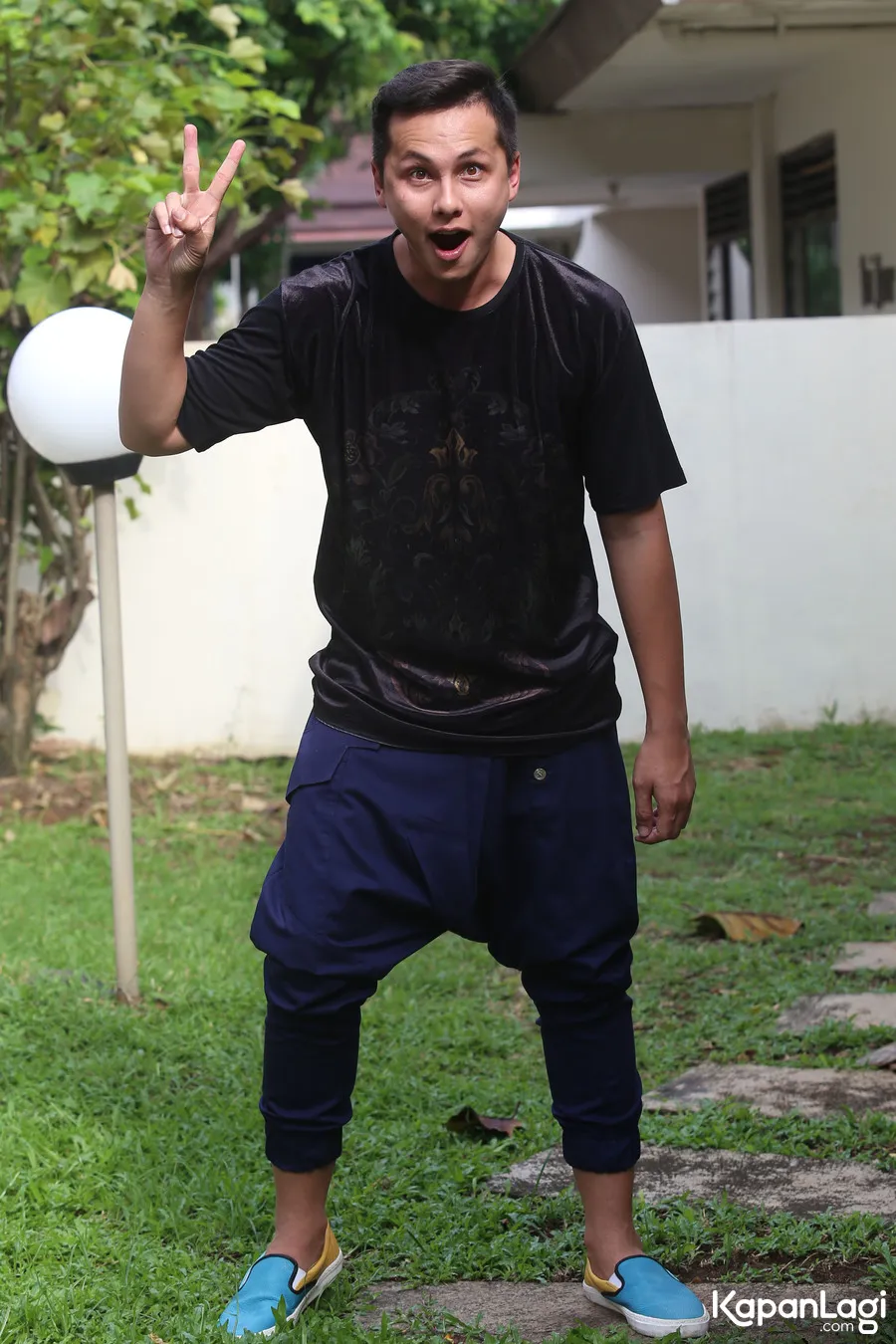 Andhika Makin Mesra Dengan Ussy © Kapanlagi