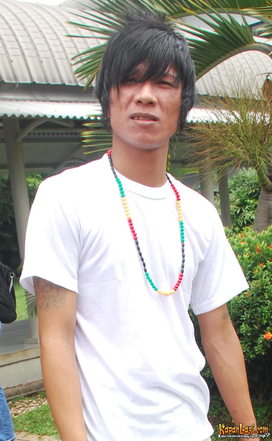 Andika belum memberi nama untuk putra yang baru dilahirkan istrinya.