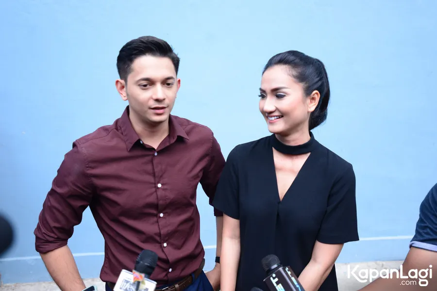 Andrew Andika dan Tengku Dewi sedang persiapkan pernikahan © KapanLagi.com®/Bayu Herdianto