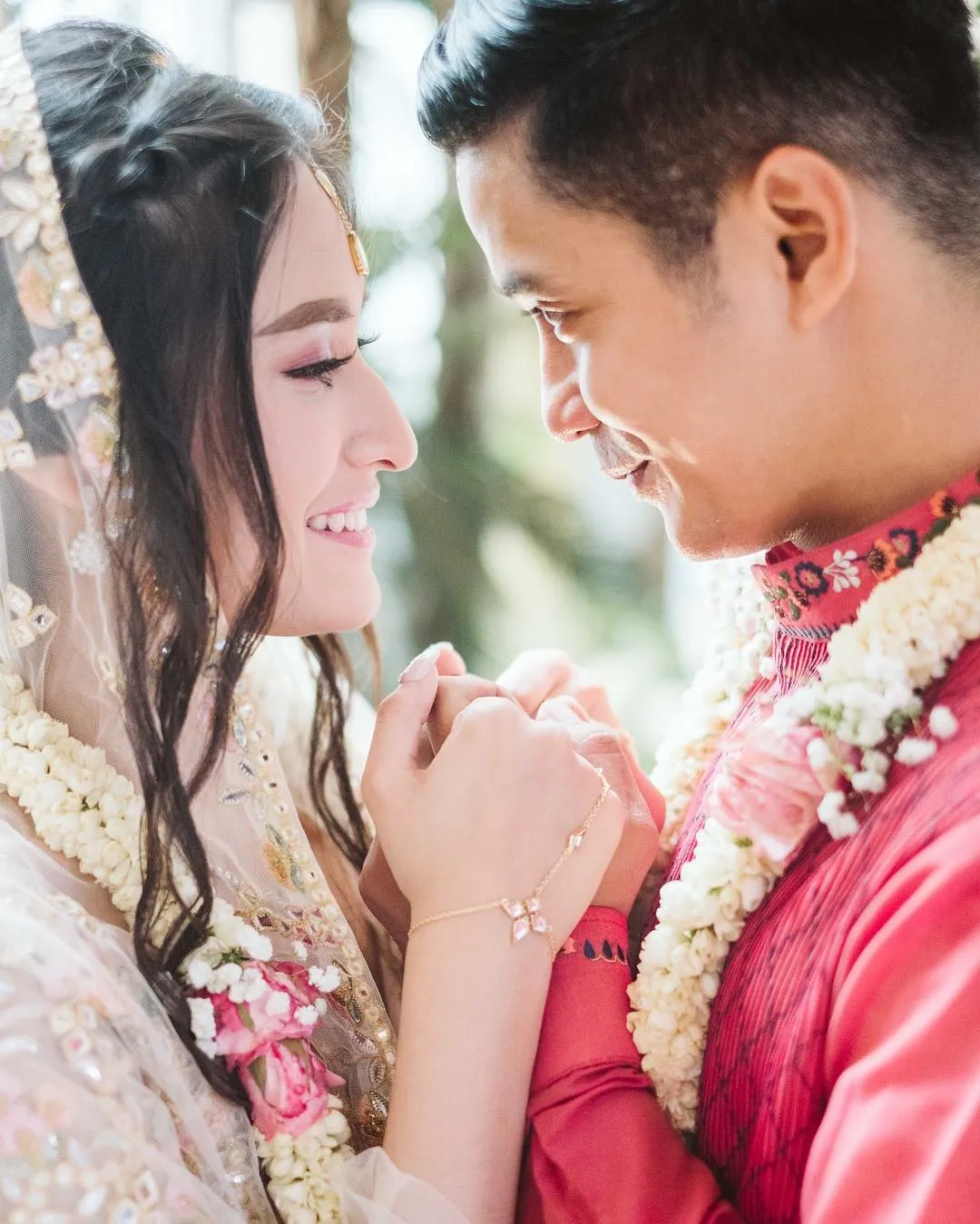 Angbeen Rishi tinggal di rumah sang ayah / Credit: Instagram - angbeenrishi