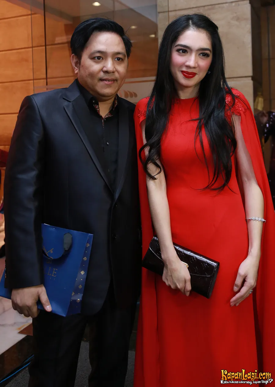 Tahu Angel tinggal bersama orang tuanya, Steven tak lagi mencari. ©KapanLagi.com/Agus Apriyanto