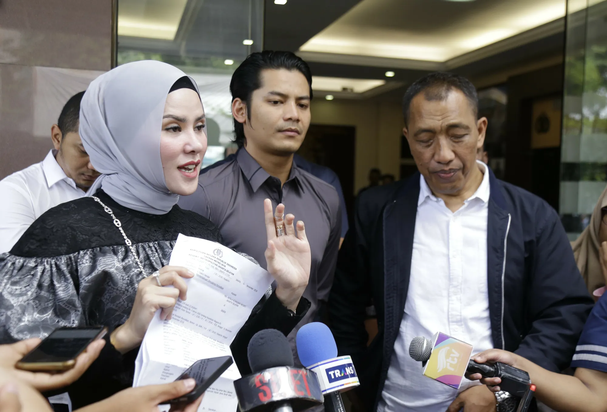 Mengenai Status Angel Lelga Sebagai Tersangka